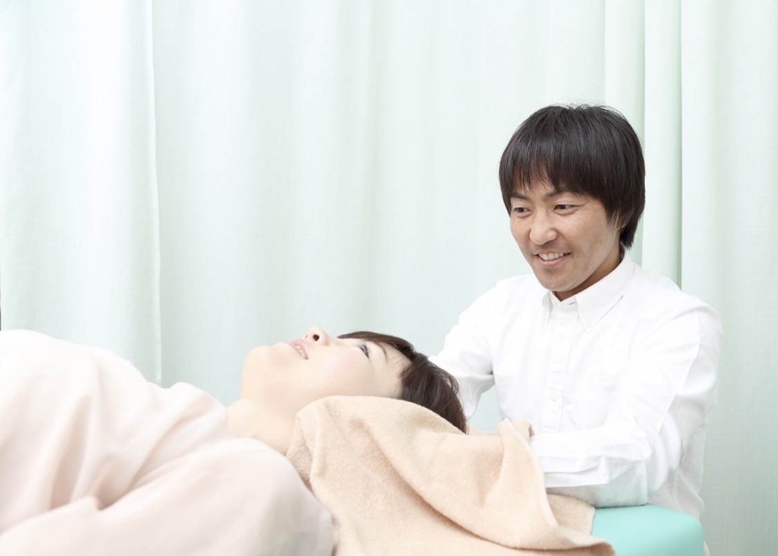 首肩